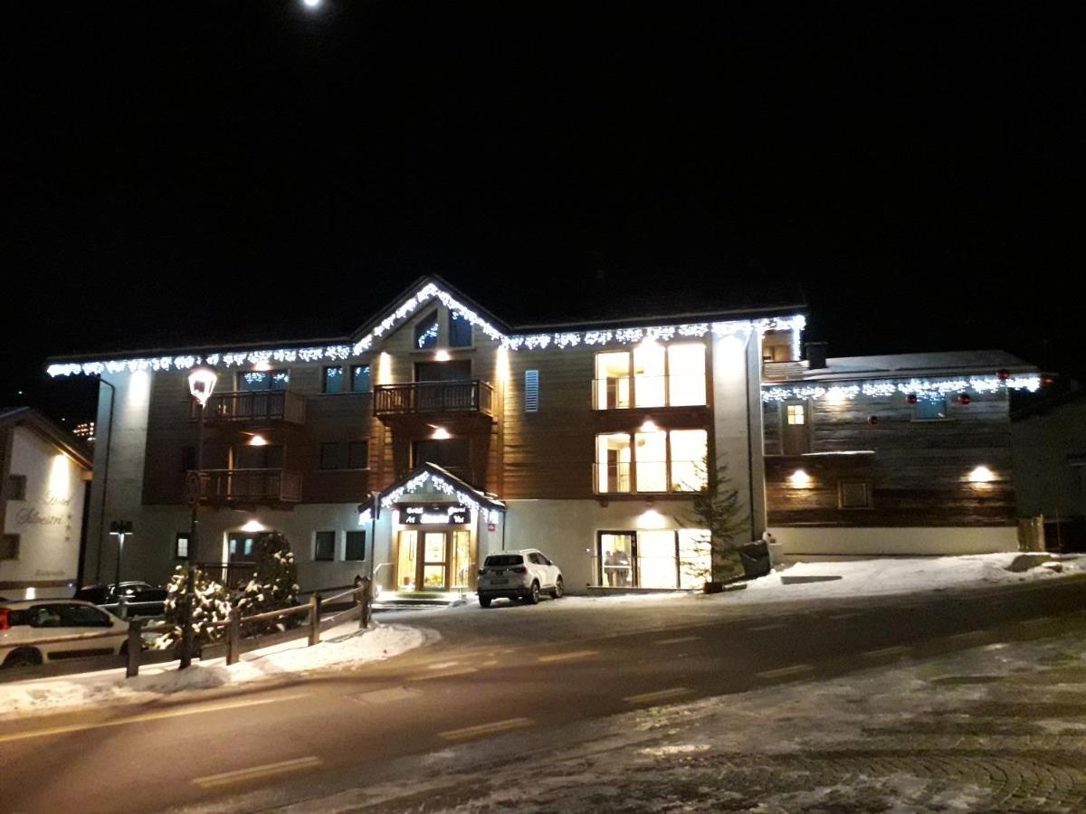 Hotel Garni Al Silvestri Vei 2*